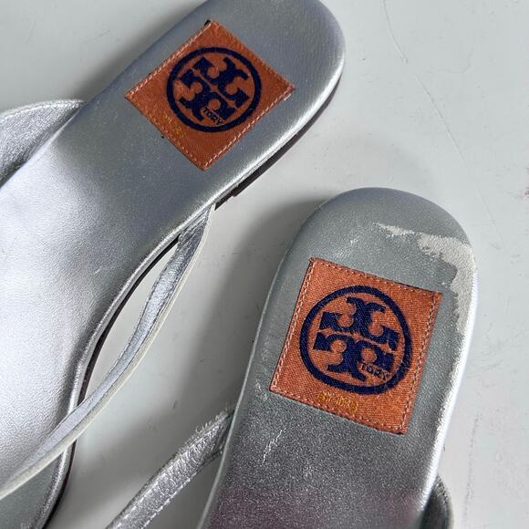 Tory Burch flip-flop slide size 7.5 silver fish beaded ocean mermaid  - Picture 5 of 7